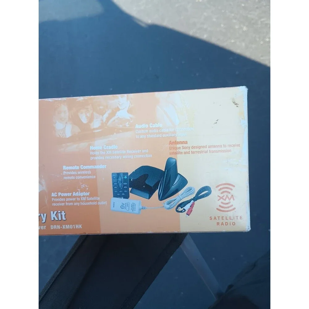 Sony Home Accessory Kit For XM Radio Receiver  DRN-XM01HK2